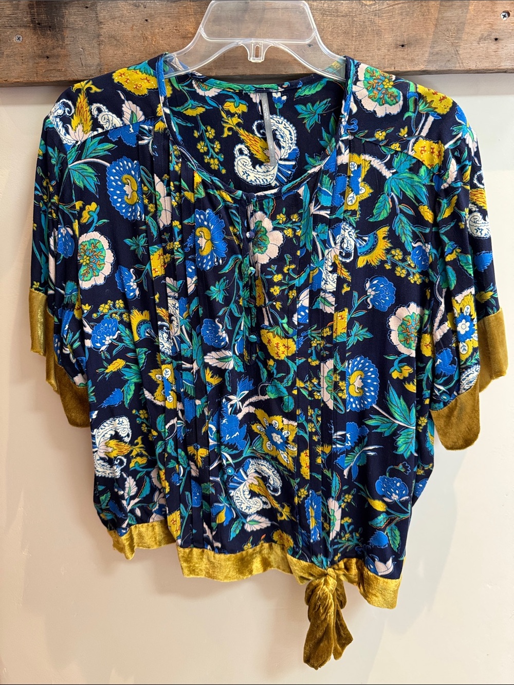 Floral Tie-Hem Short Sleeve Top - Navy & Gold - XL